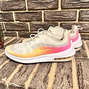 Nike Air Max Axis Sz.11 (melon tint)